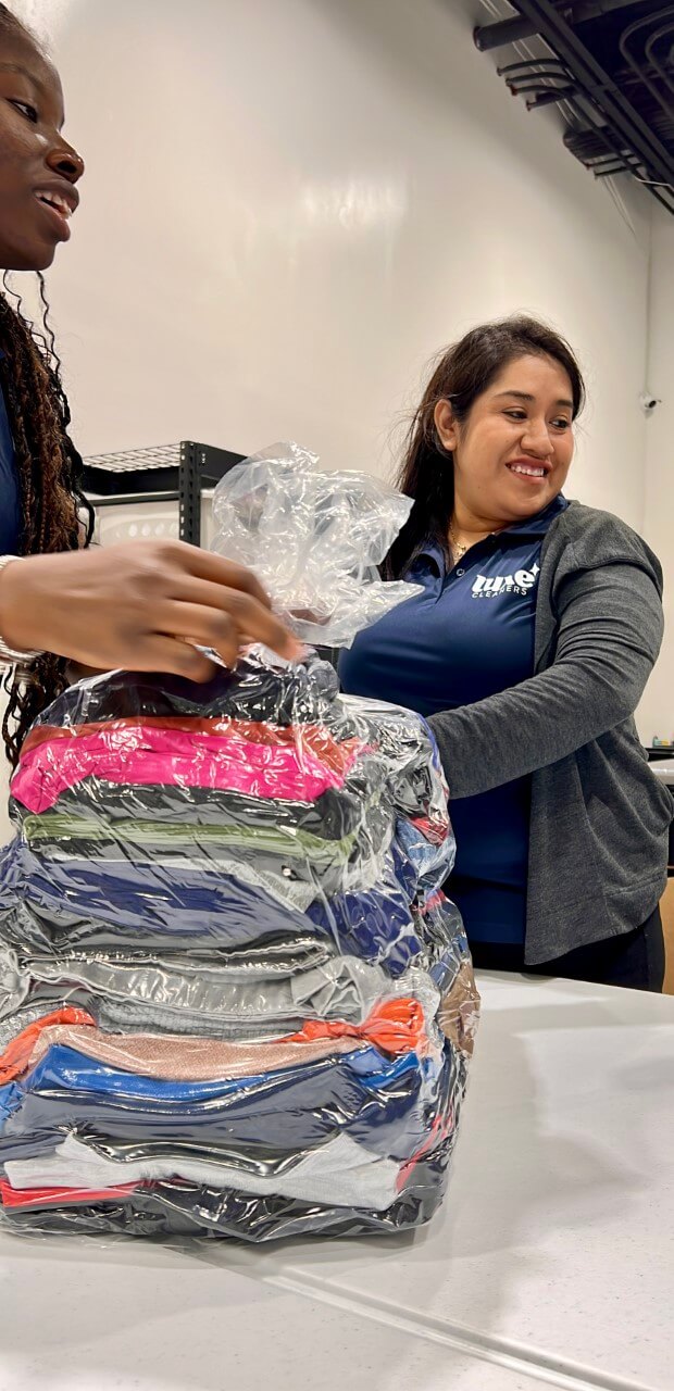 Restaurant linen laundry service staff – Katy, TX